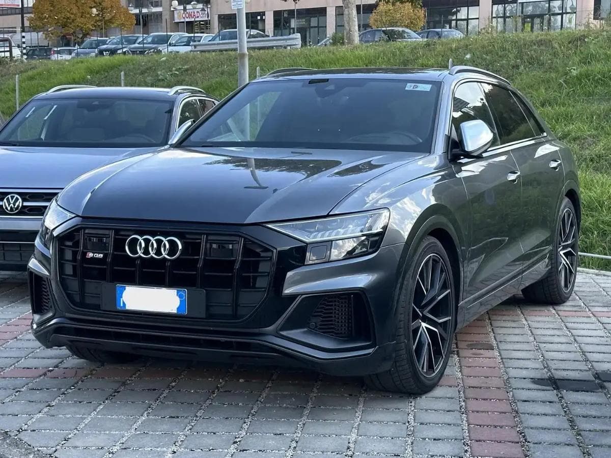 Audi Sq8